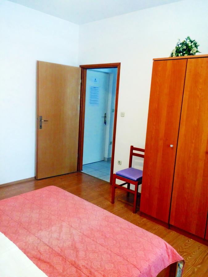 Apartments Eugen Pedisic Туран Екстериор снимка